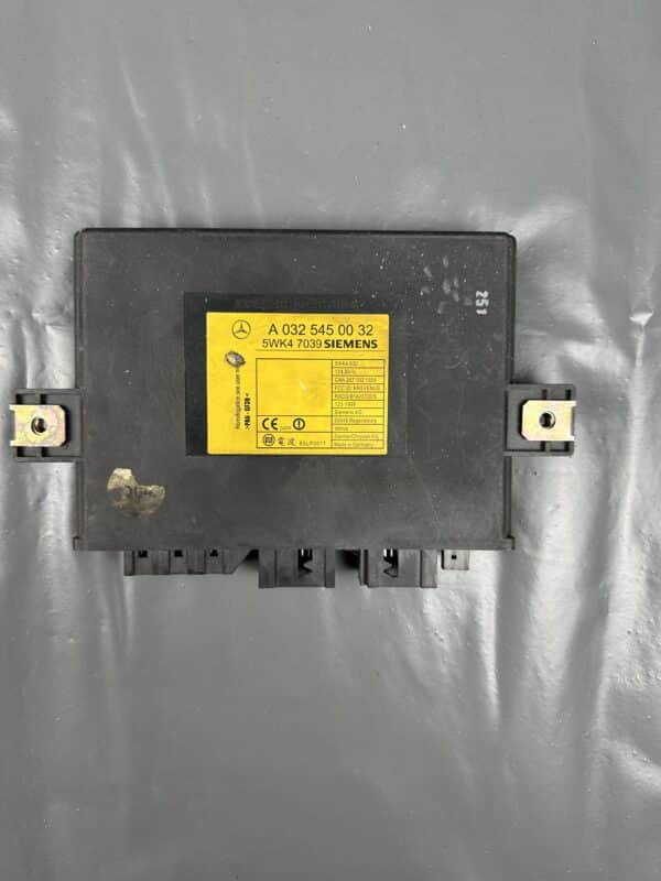 A0325450032 Mercedes W220 W215 R230 Keyless Ignition Module OEM Used & Tested