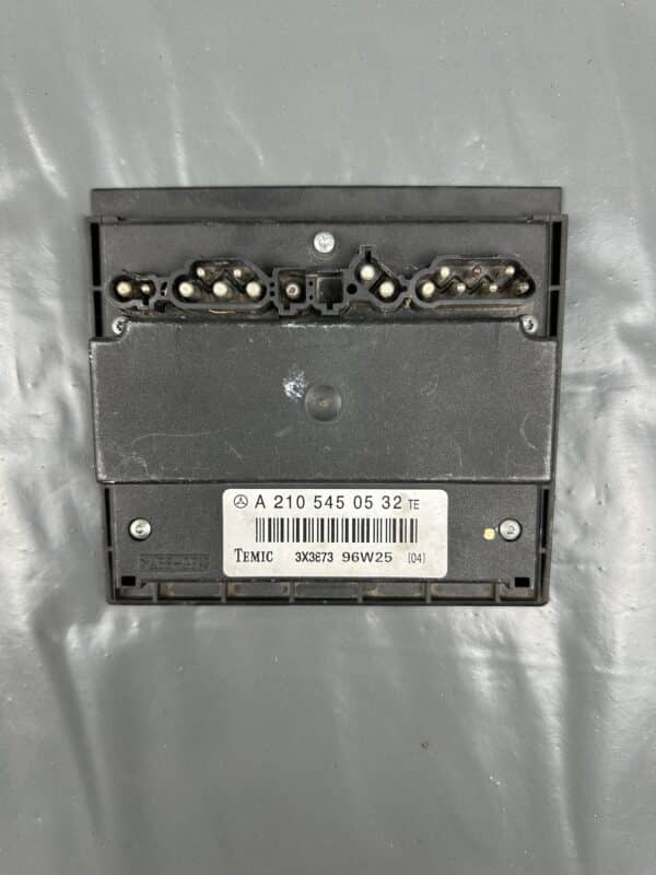 A2105450532 Mercedes W210 W208 Seat Control Module OEM Used & Tested