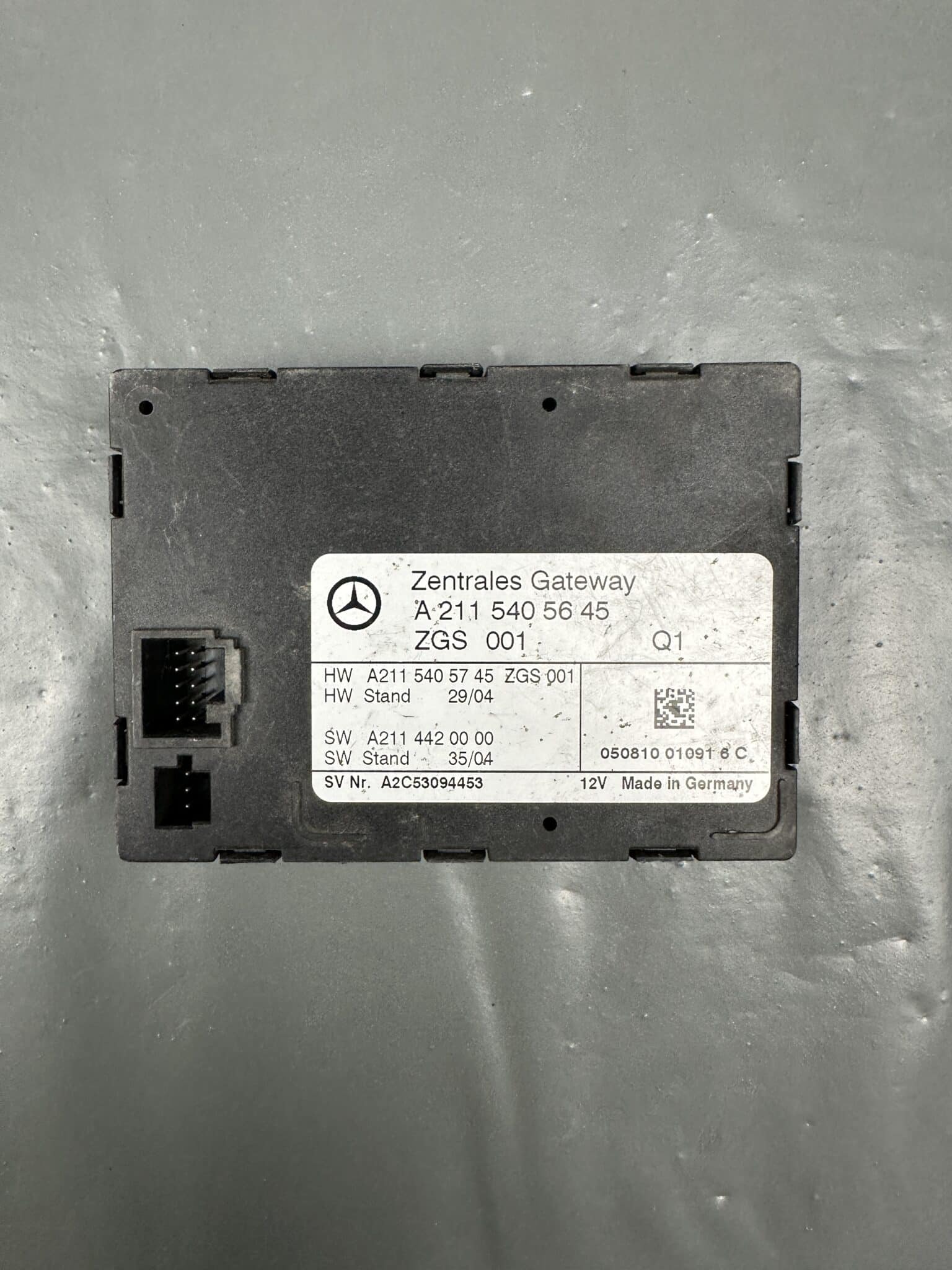 2115405645 Mercedes-Benz W211 W219 Central Gateway Module – OEM Used & Tested
