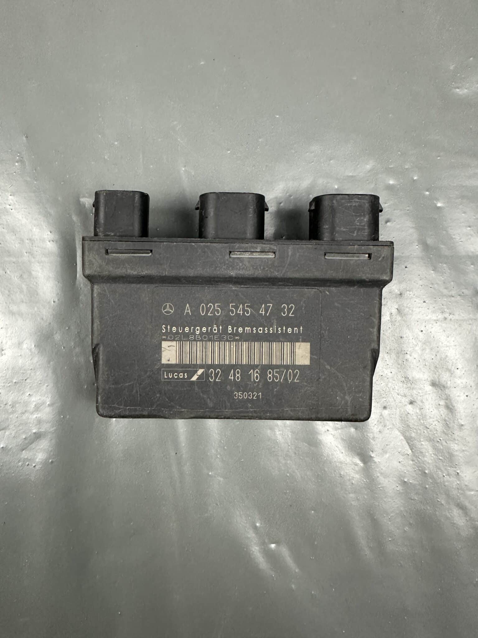 0255454732 Mercedes W208 W210 W140 Brake Assist BAS Module – OEM Used & Tested