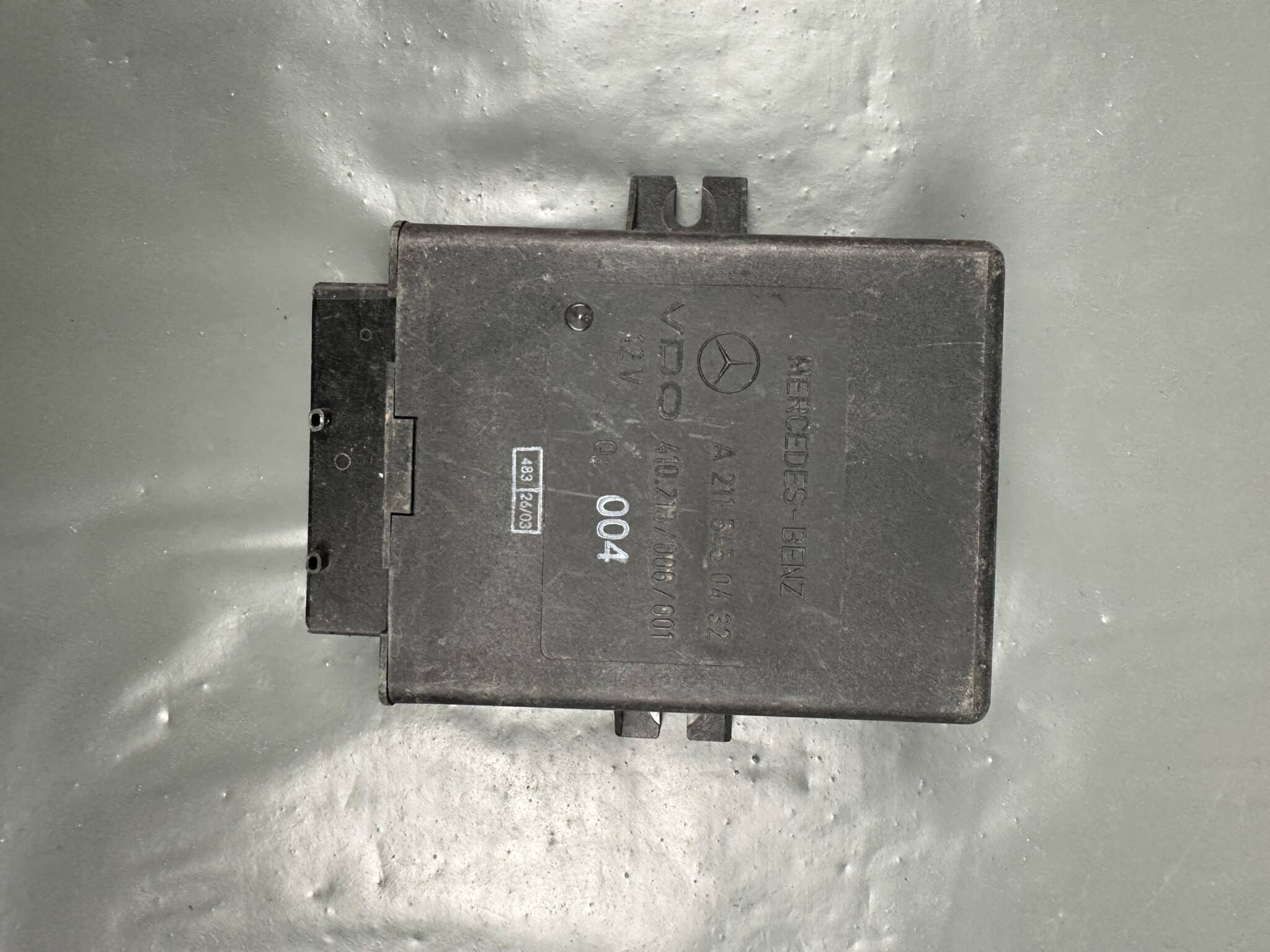 2115450432 Mercedes W211 Işık Kontrol Modülü VDO – Orijinal Kullanılmış ve Test Edilmiş