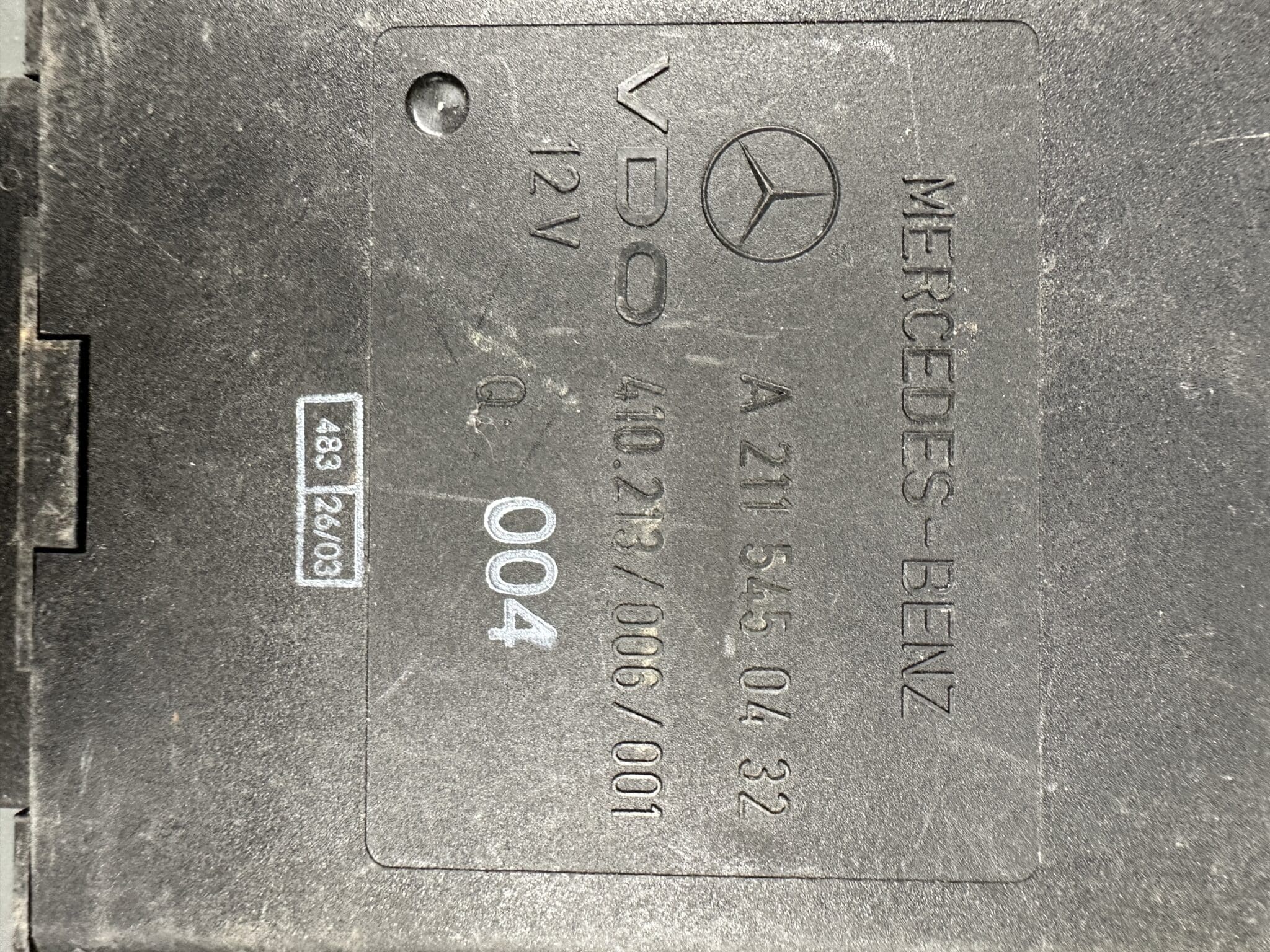 2115450432 Mercedes W211 Işık Kontrol Modülü VDO – Orijinal Kullanılmış ve Test Edilmiş