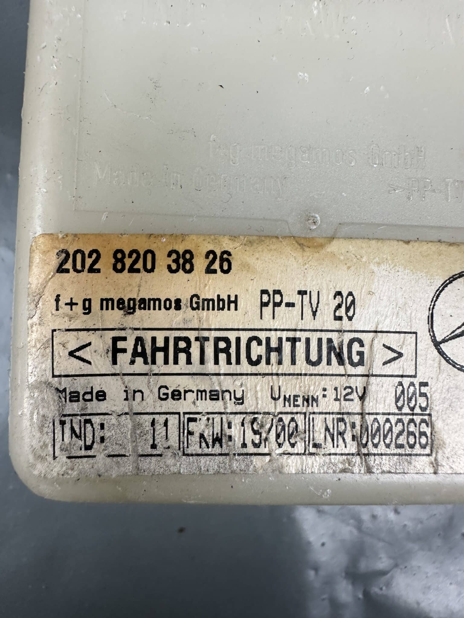 2028203826 Mercedes W220 Anti-Diebstahl-Alarm Neigungssensor – Original Gebraucht & Geprüft