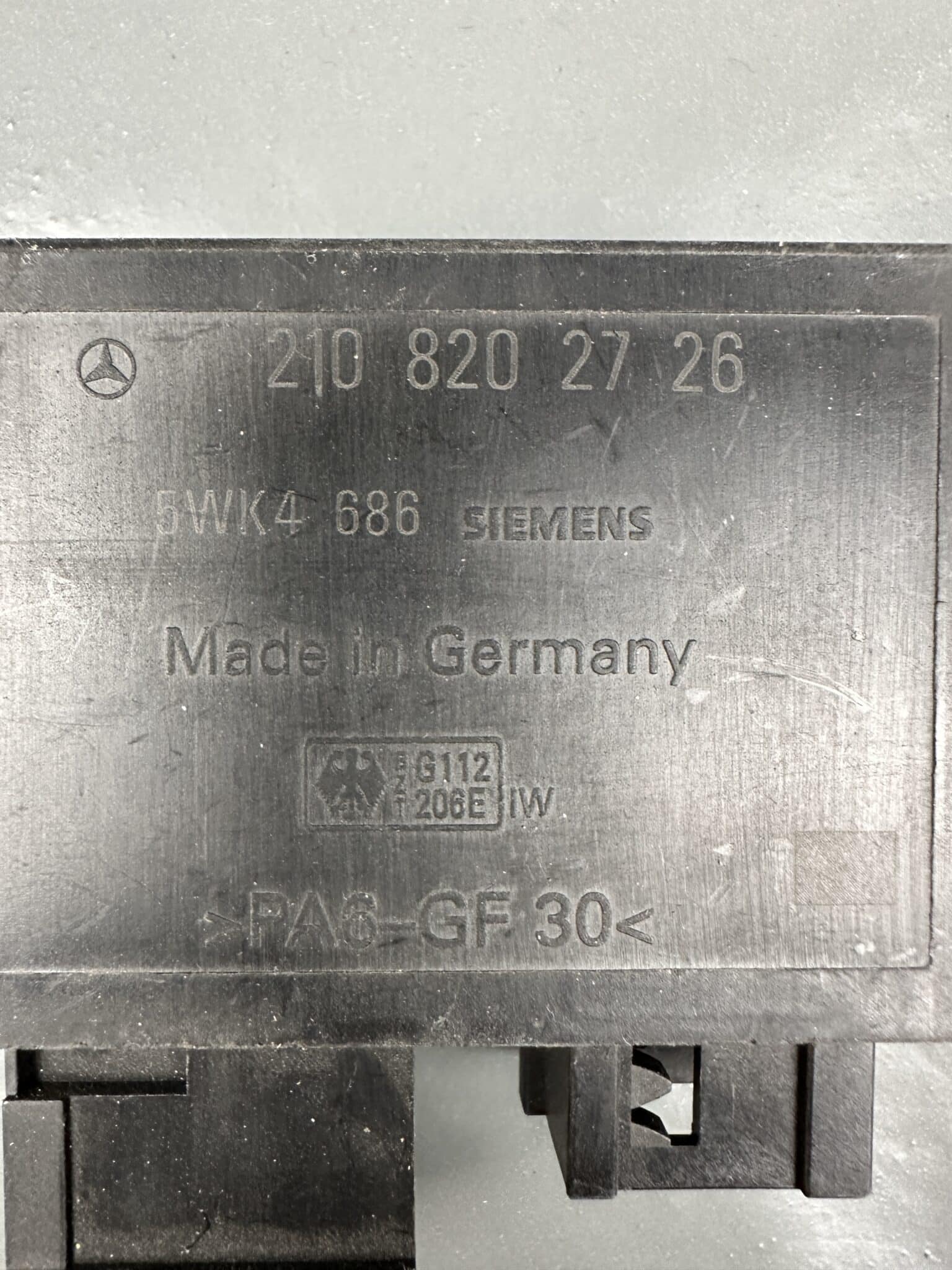 2108202726 Mercedes W210 Immobilizer Module WFS – OEM Used & Tested