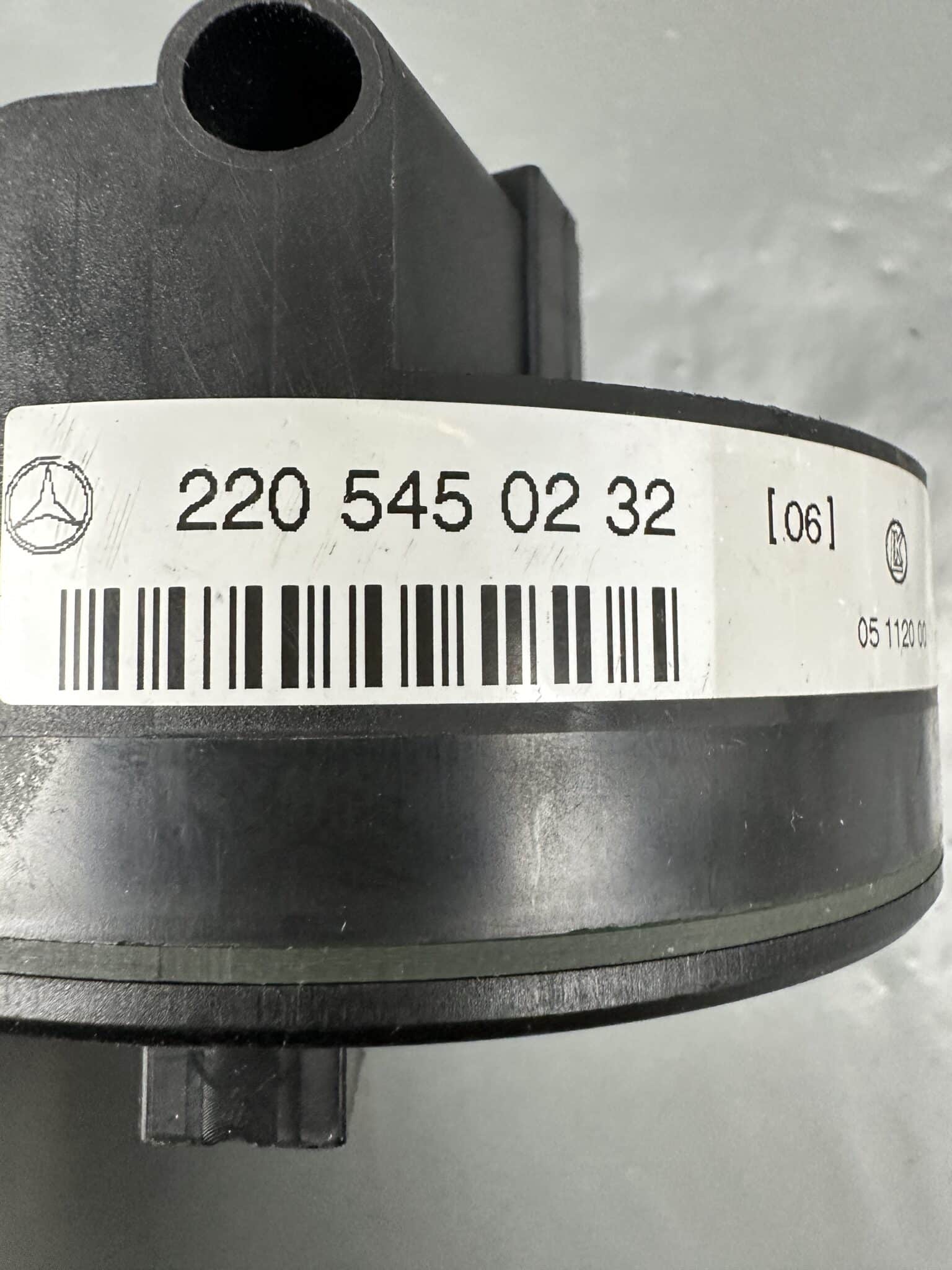2205450232 Mercedes W220 S-Class Steering Angle Sensor – OEM Used & Tested