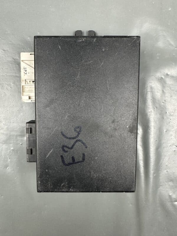1387961 BMW E38 E39 ZV Central Locking Module – OEM Used & Tested
