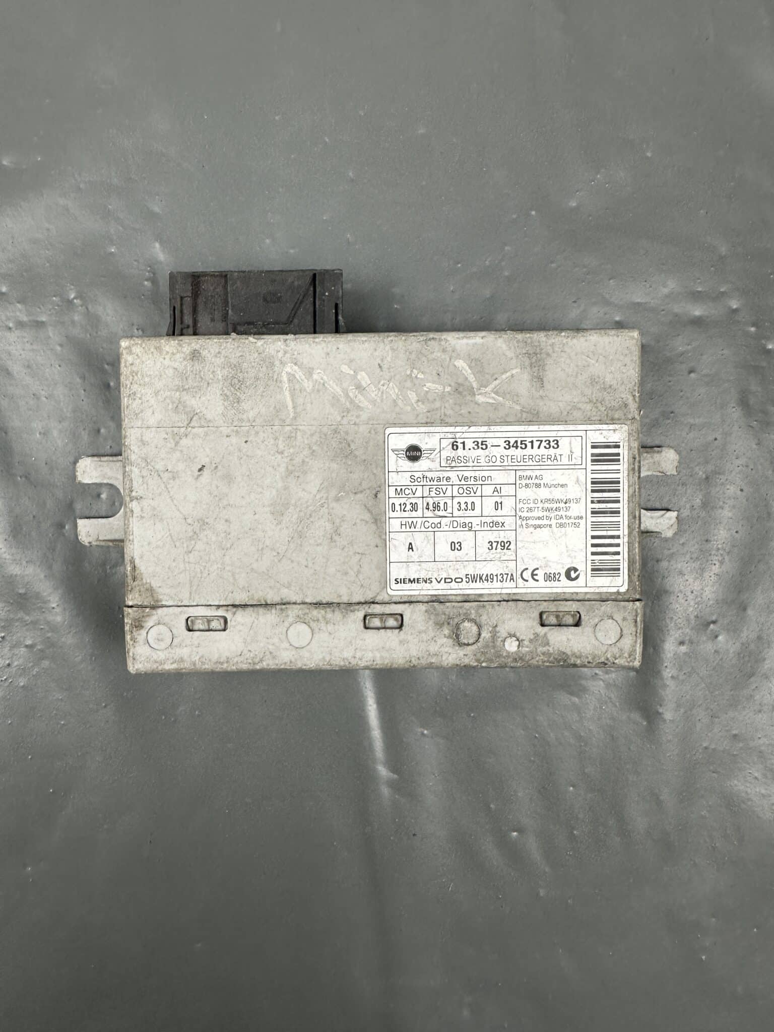 3451733 MINI R55 R56 R57 Modul Pasiv Go Keyless – Original Folosit și Testat