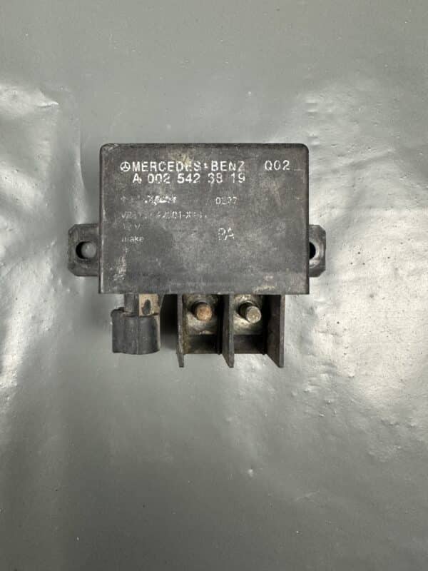A0025423819 Mercedes W211 Glow Plug Preheat Relay – OEM Used & Tested