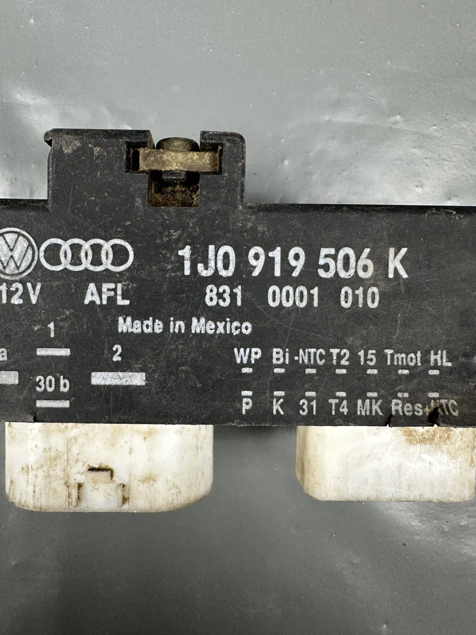 1J0919506K VW Audi Golf Bora Radiator Fan Control Unit – OEM Used & Tested