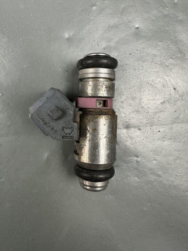 036906031C VW Seat Skoda 1.4 1.6 Fuel Injector – OEM Used & Tested