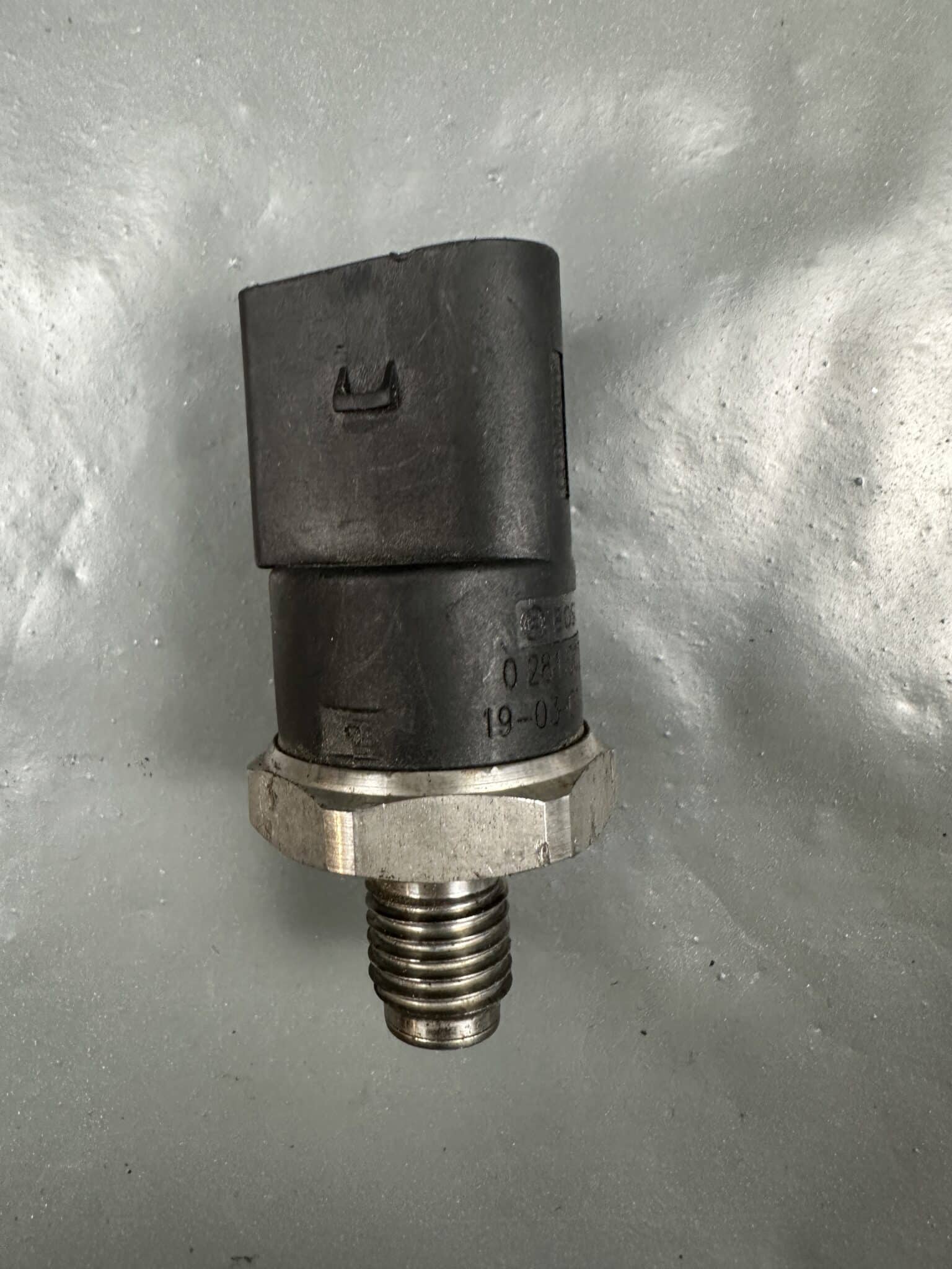 0281002405 Bosch Diesel Pressure Regulator Valve DRV – OEM Used & Tested