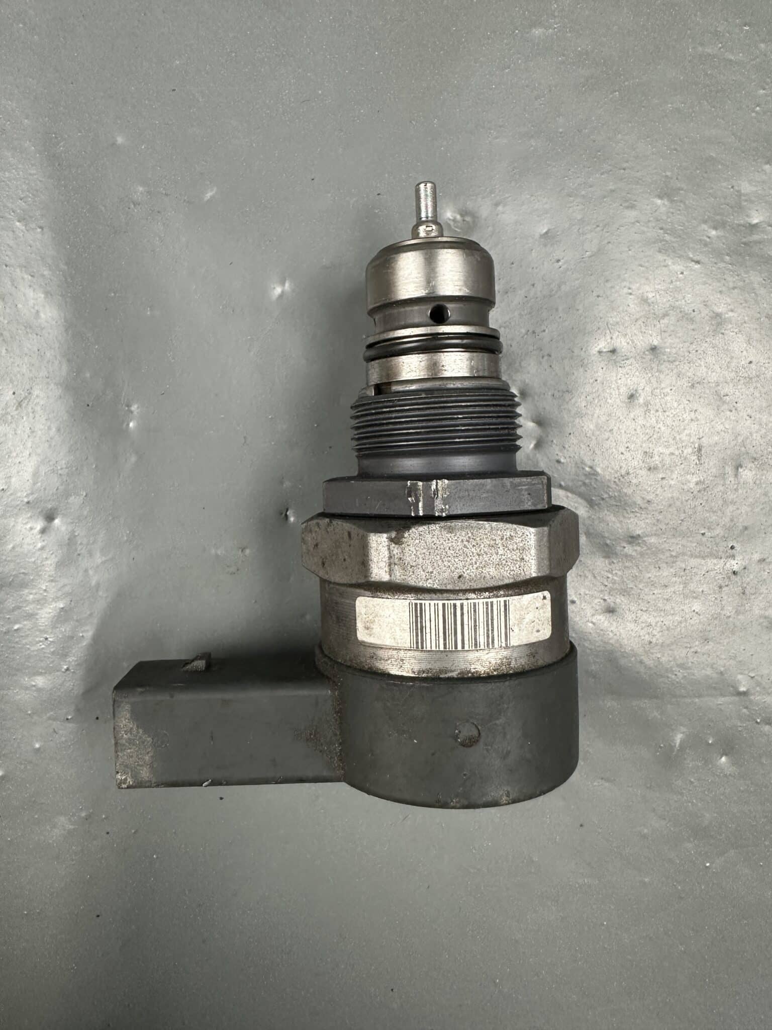 0281002481 Bosch BMW M47N M57N Клапан управления давлением – оригинальный б/у, проверено