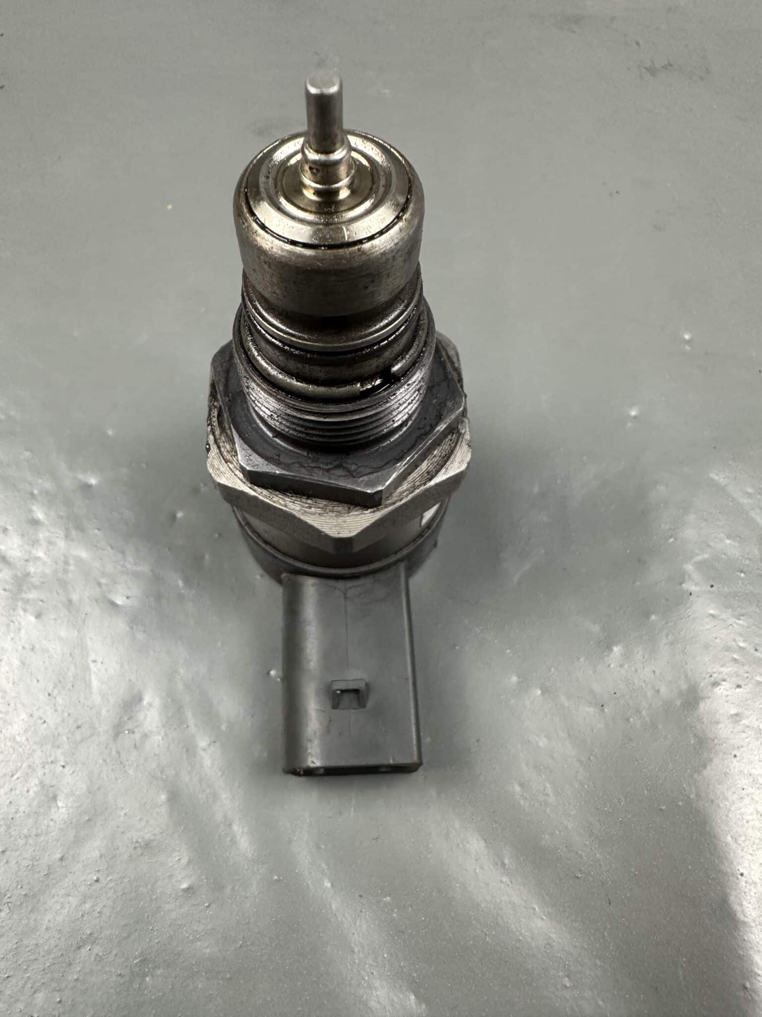 0281002870 Bosch BMW N47 M47 N57 Zawór Kontroli Ciśnienia – Oryginalny Używany i Testowany