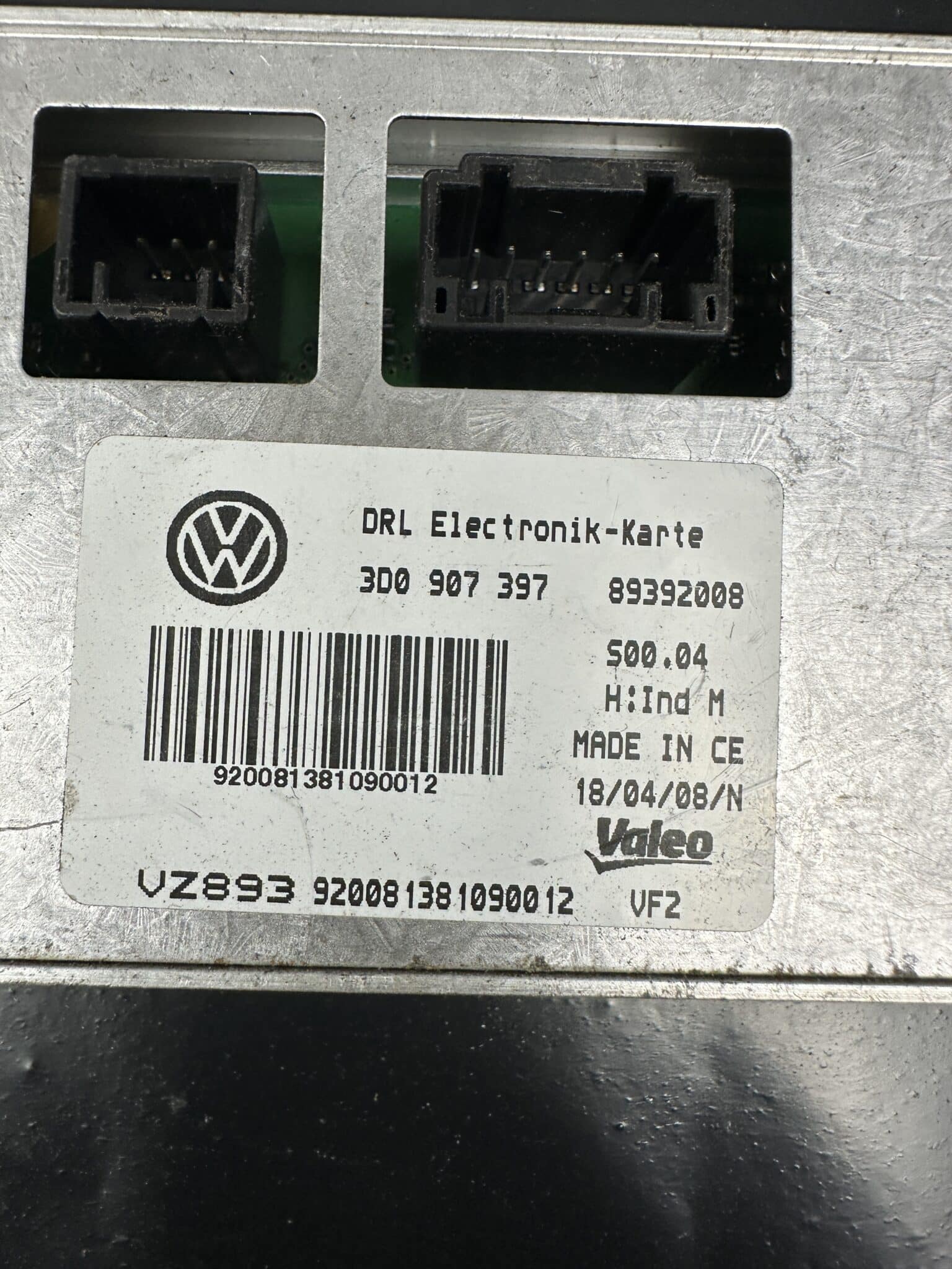 3D0907397 / 89392008 VW Phaeton LED DRL Control Module – OEM Used & Tested