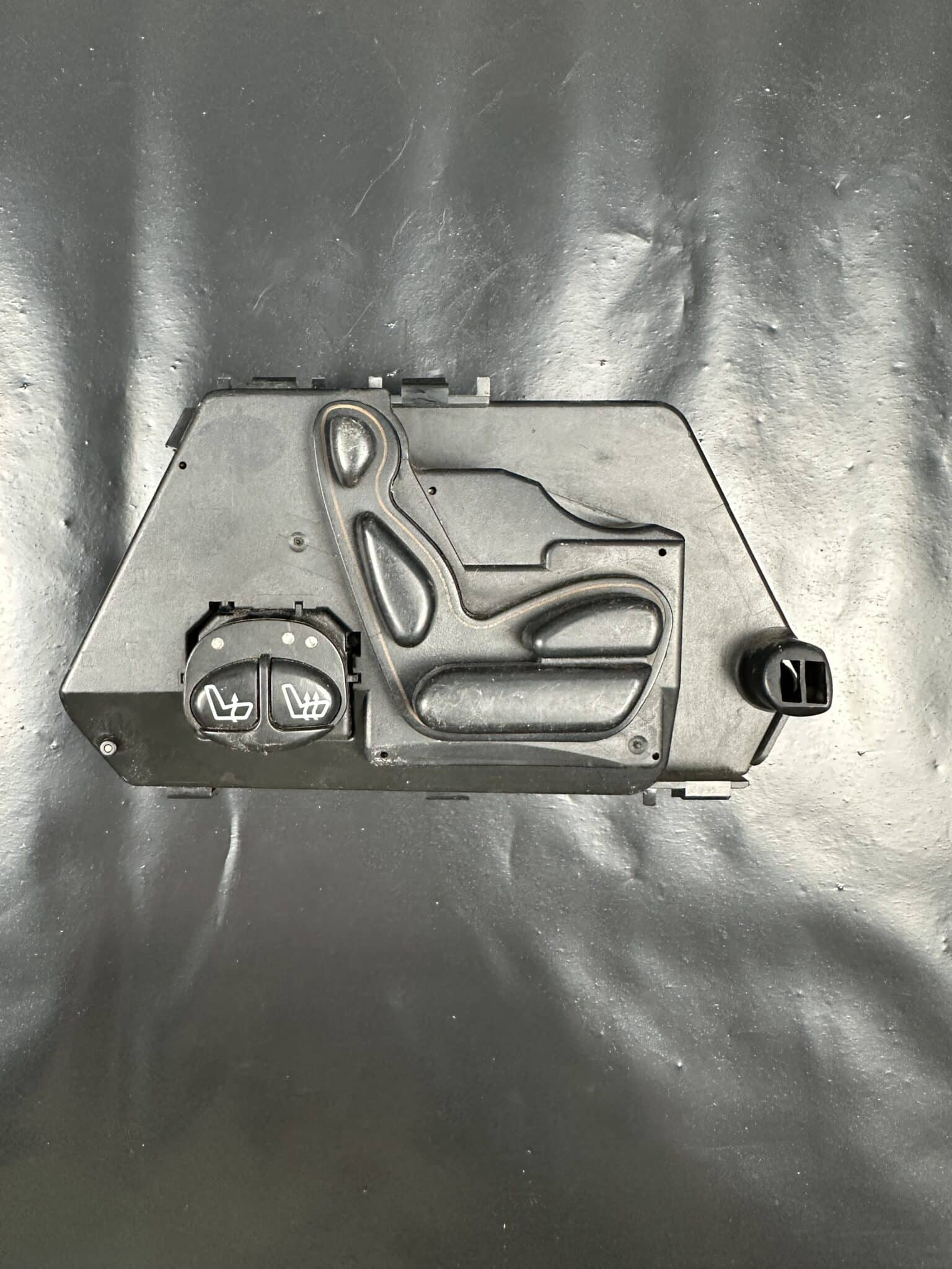 2208208710 / 03463020 Mercedes W220 Преден модул врата/седалка – OEM Употребяван и тестван