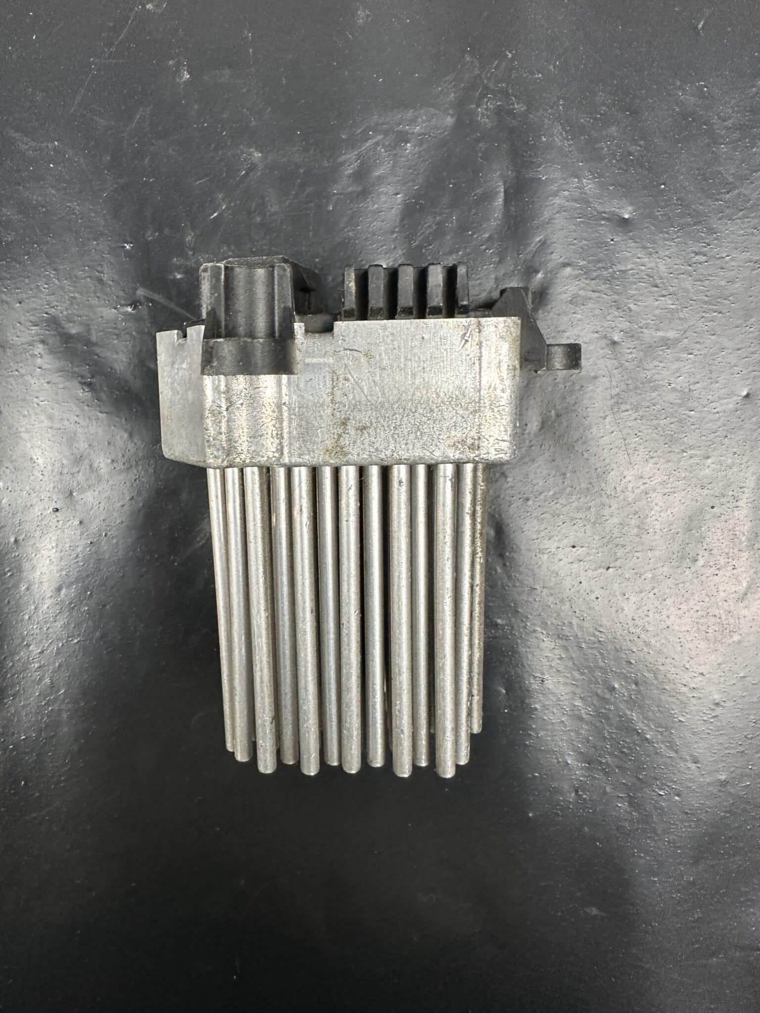 64.11-6920365 BMW E46 X3 Résistance d'étage final de ventilateur OEM Utilisé et Testé
