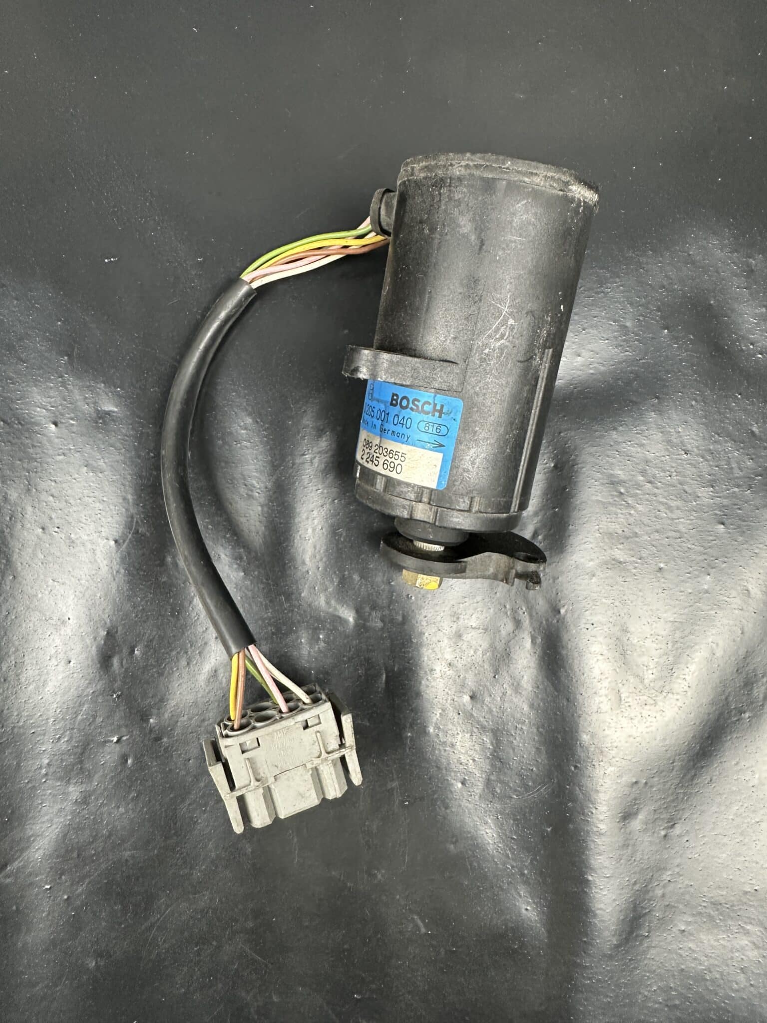 0205001040 / 2245690 BMW E36 E39 E46 Pedal Position Sensor – OEM Used & Tested