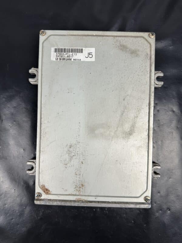 37820-P1J-E13 Honda Civic VI 1.4 Модул за управление на двигателя ECU – Оригинал, употребяван и тестван