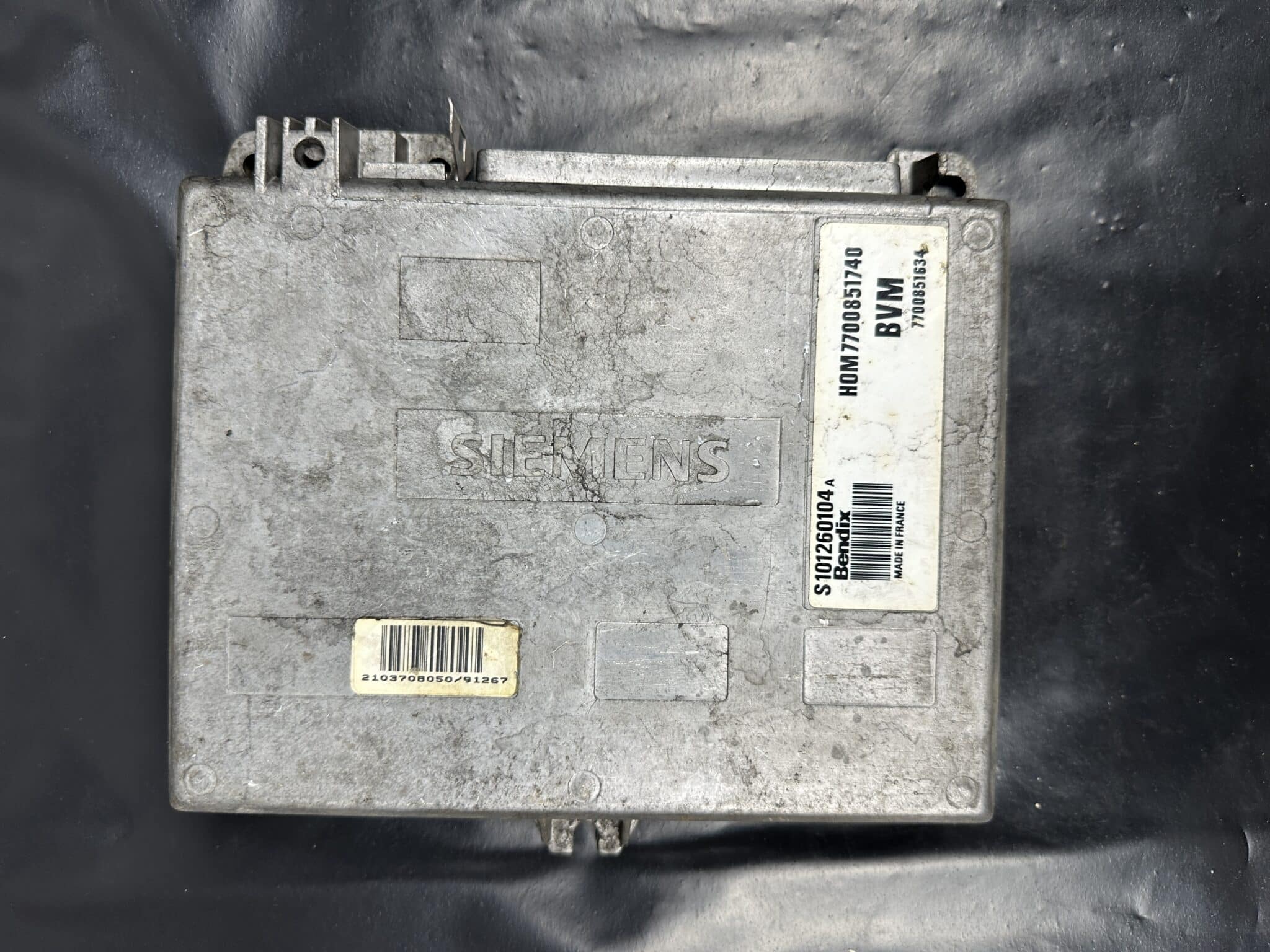 S101260104A 7700851740 7700851634 Renault Espace II 2.0 Siemens Модул за управление на двигателя ECU – Оригинал, употребяван и тестван