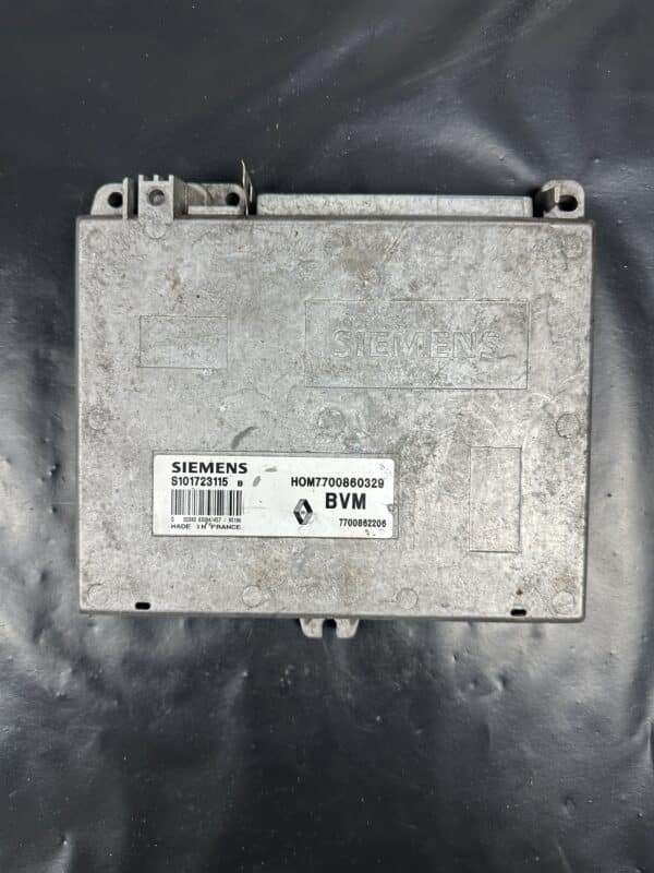 S101723115B 7700860329 7700862206 Renault Espace II 2.0 2.2 Siemens Модул за управление на двигателя ECU – Оригинал, употребяван и тестван