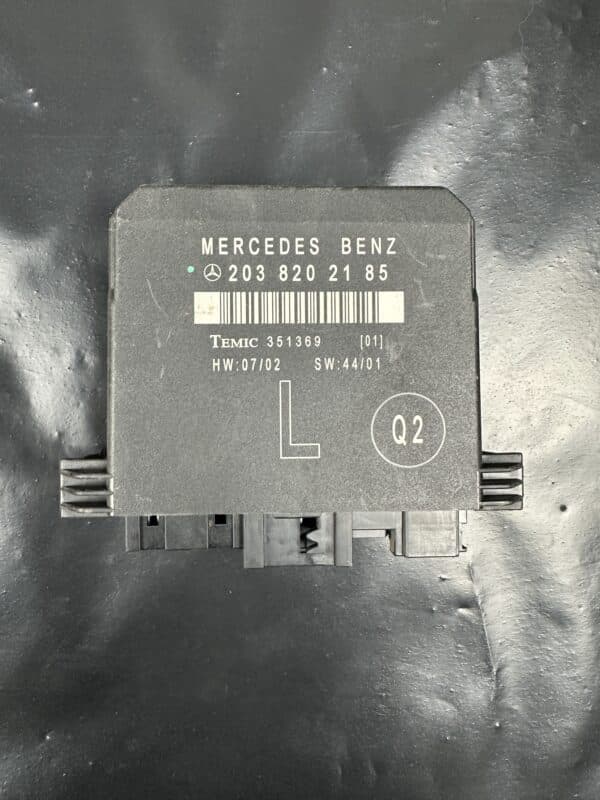 A2038202185 Mercedes W203 Модул за управление на задна лява врата – Оригинал, употребяван и тестван