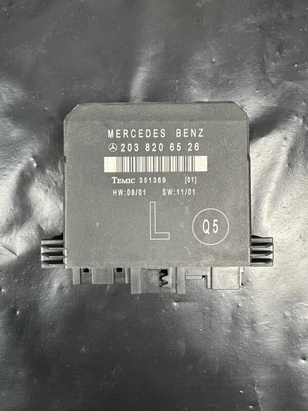 A2038206526 Mercedes W203 C-Class Модул за управление на задна лява врата – Оригинал, употребяван и тестван