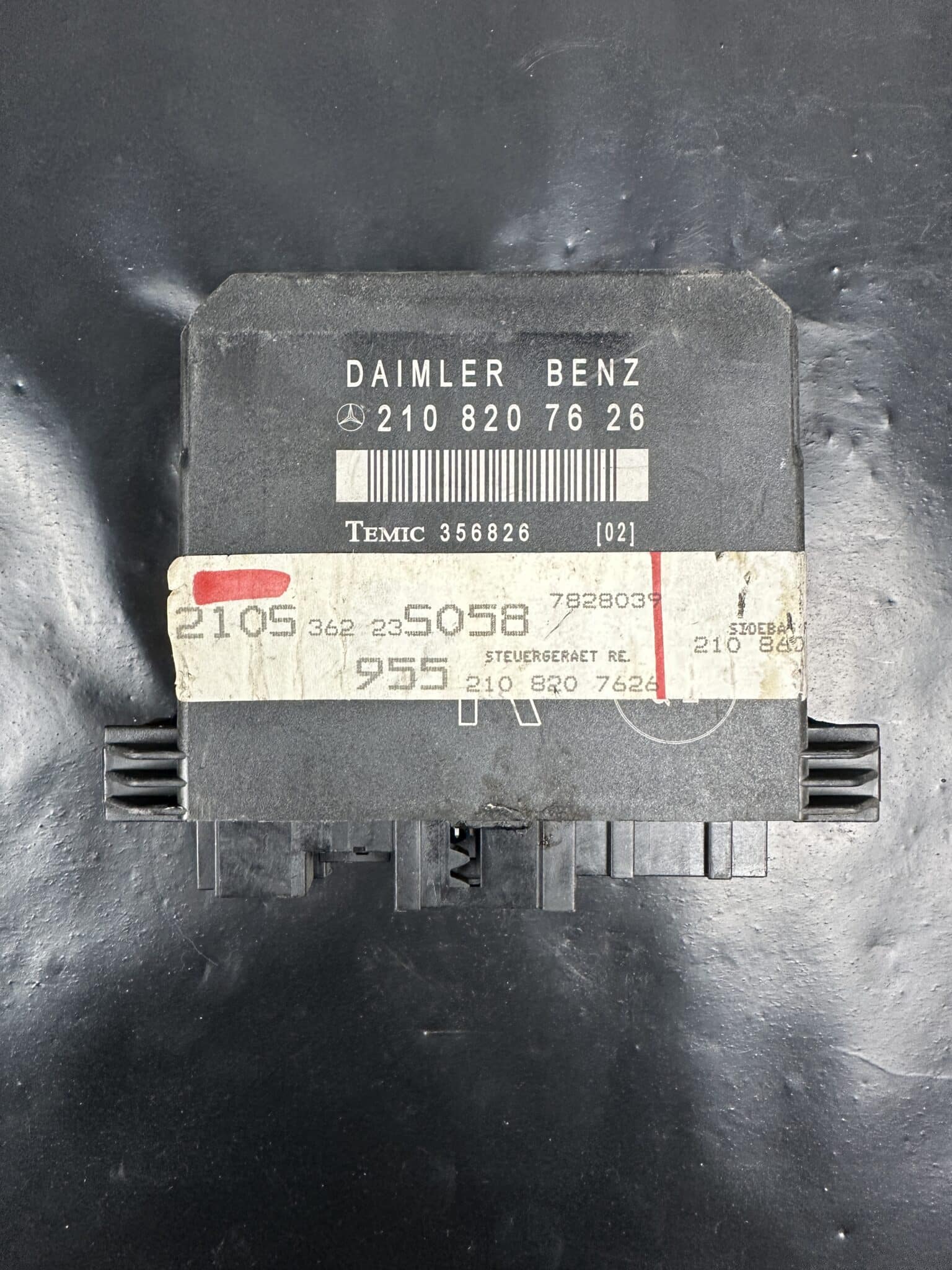 A2108207626 Mercedes W210 E-Class Right Door Control Module – OEM Used & Tested
