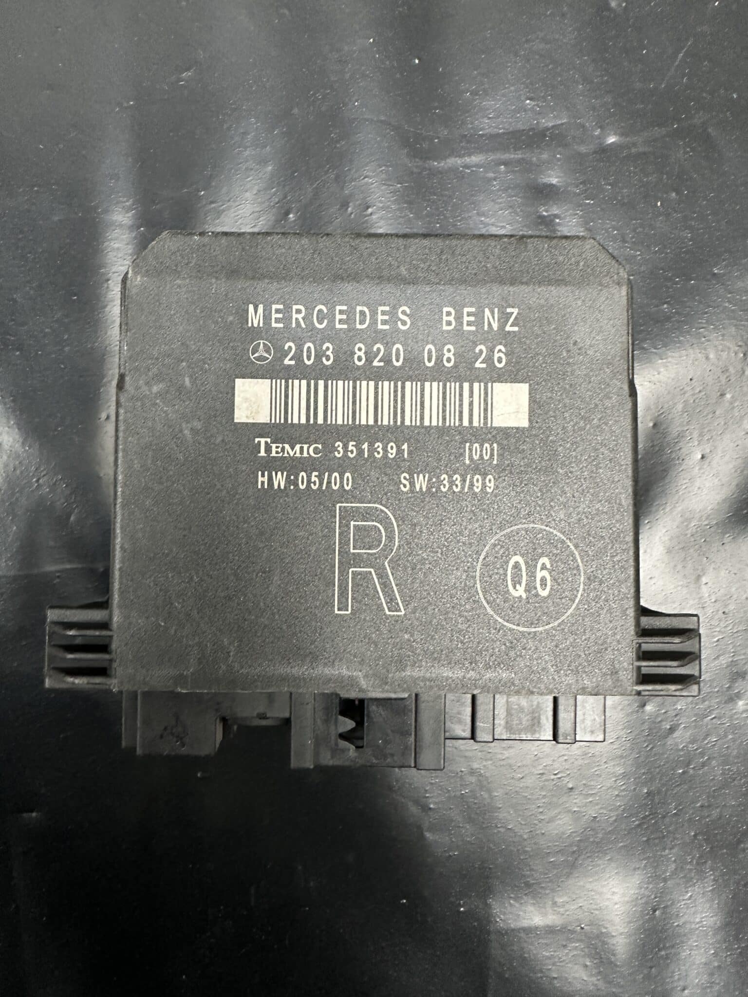 A2038200826 Mercedes W203 C-Class Rear Right Door Control Module – OEM Used & Tested