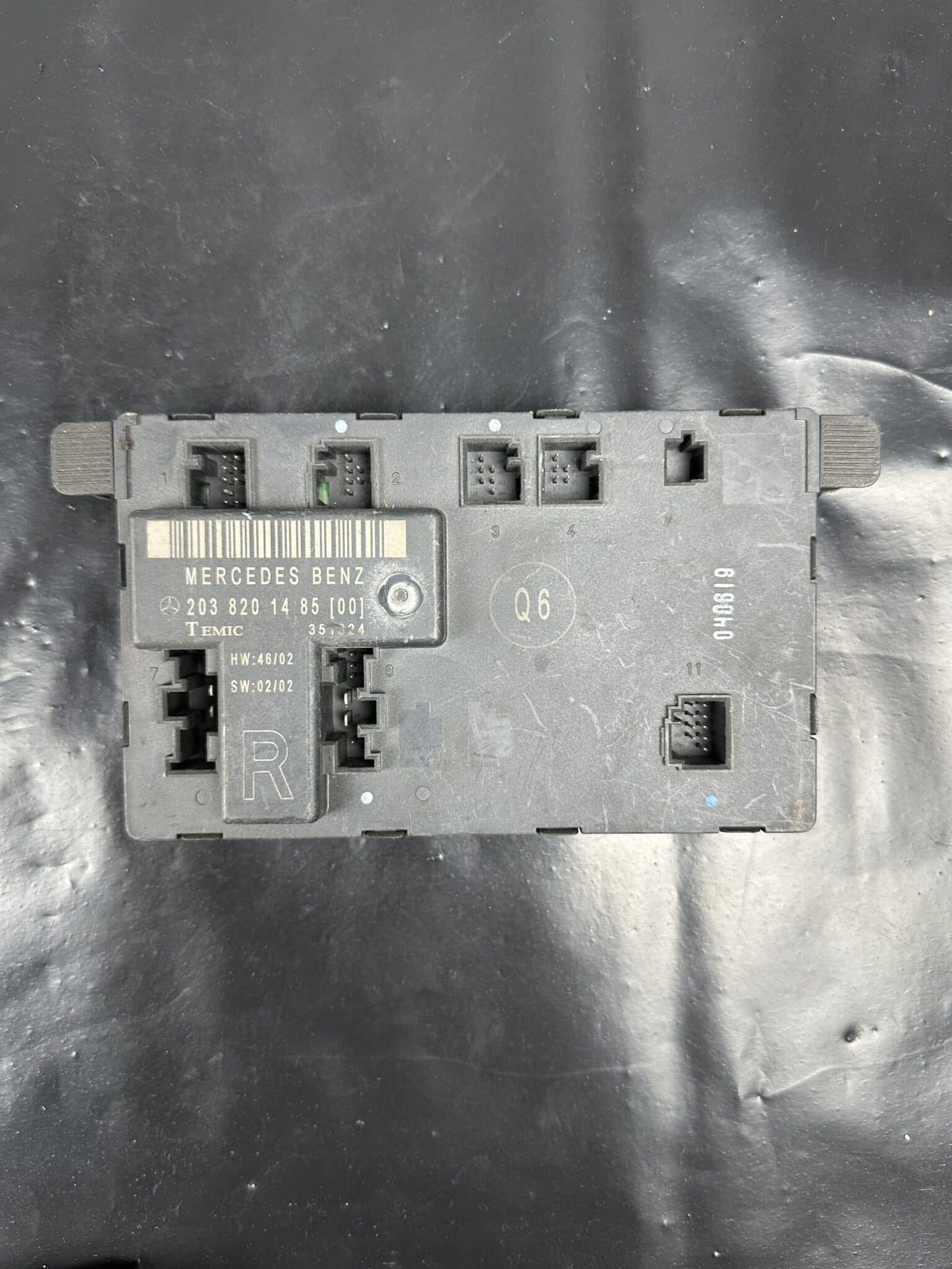 A2038201485 Mercedes W203 C-Class Right Door Control Module – OEM Used & Tested