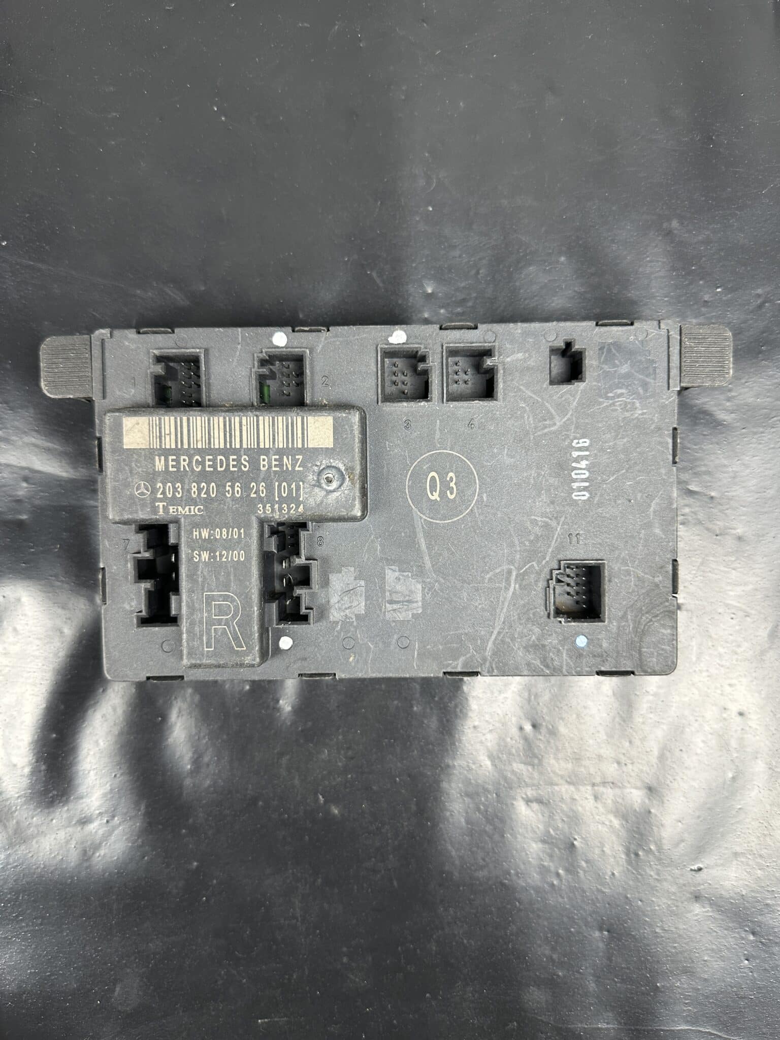 A2038205626 Mercedes W203 C-Class Right Door Control Module – OEM Used & Tested