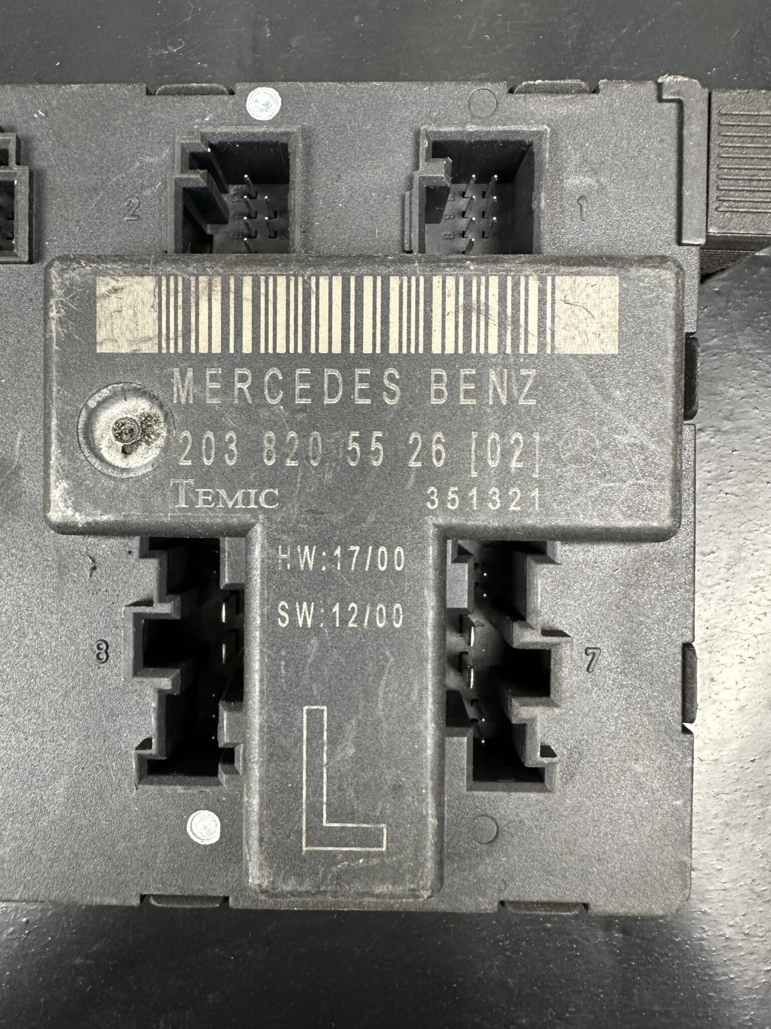 A2038205526 Mercedes W203 C-Class Left Door Control Module – OEM Used & Tested