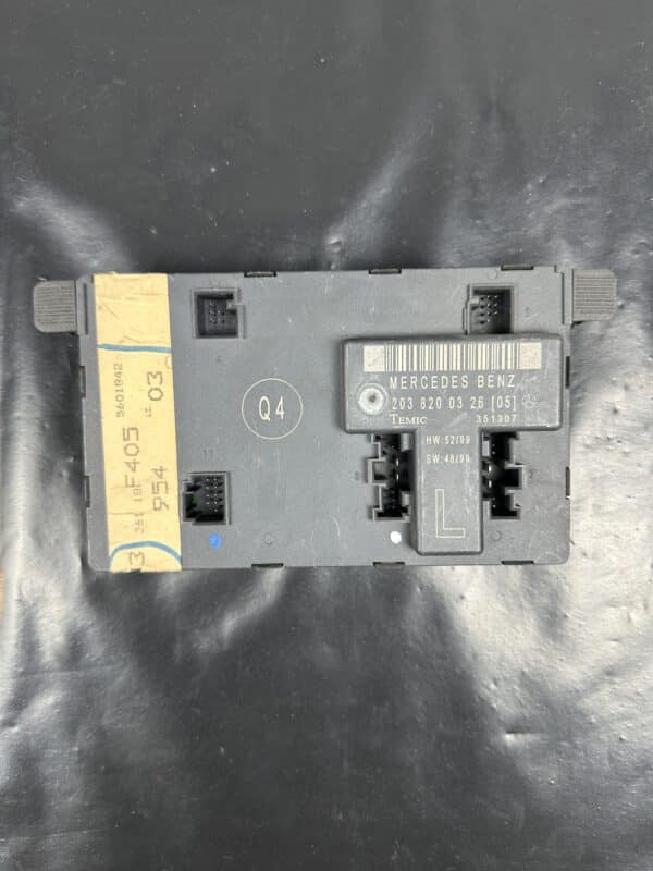 A2038200326 Mercedes W203 C-Class Left Door Control Module – OEM Used & Tested