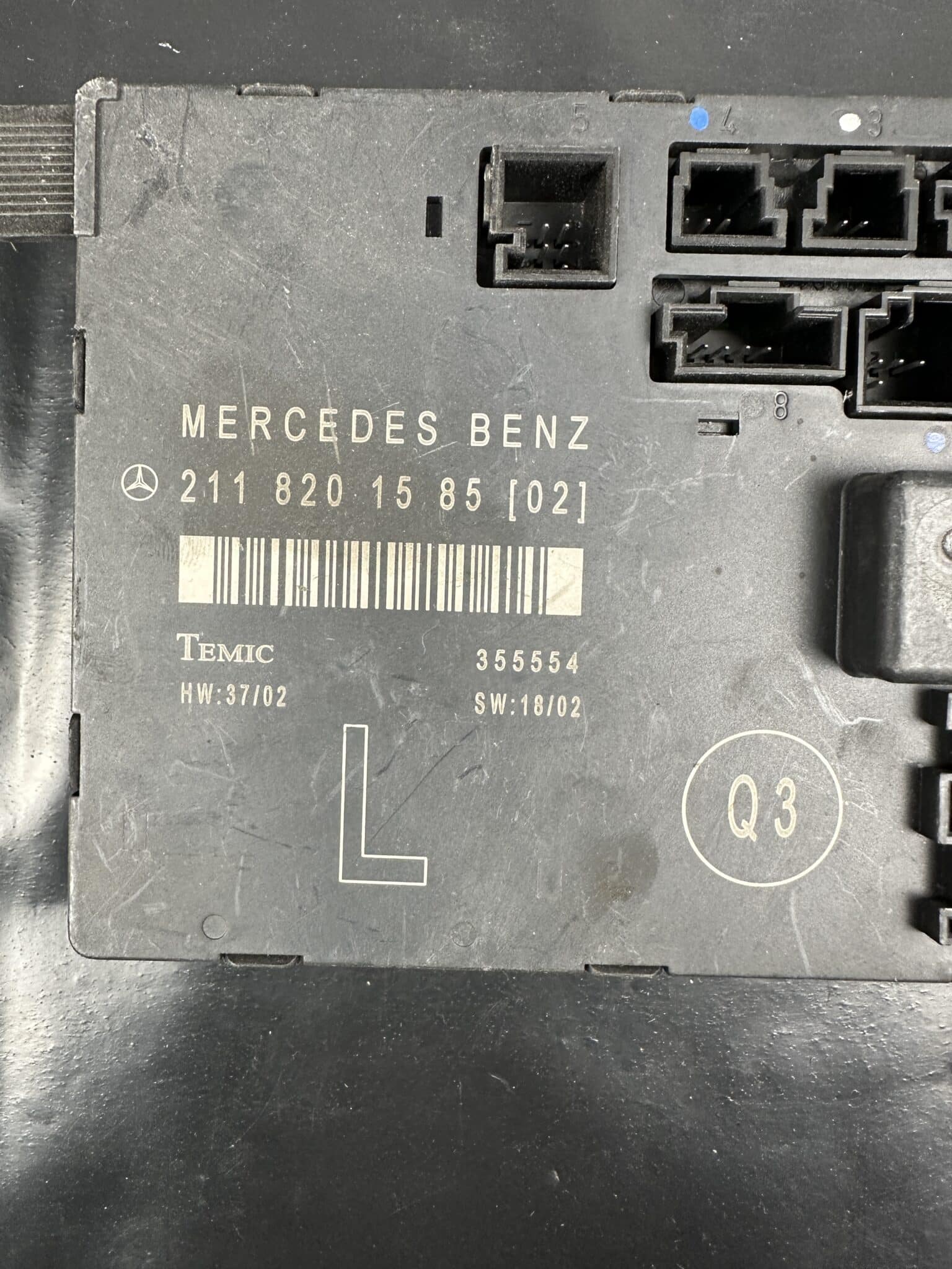 A2118201585 Mercedes W211 E-Class модул за управление на лява врата – Оригинал, употребяван и тестван