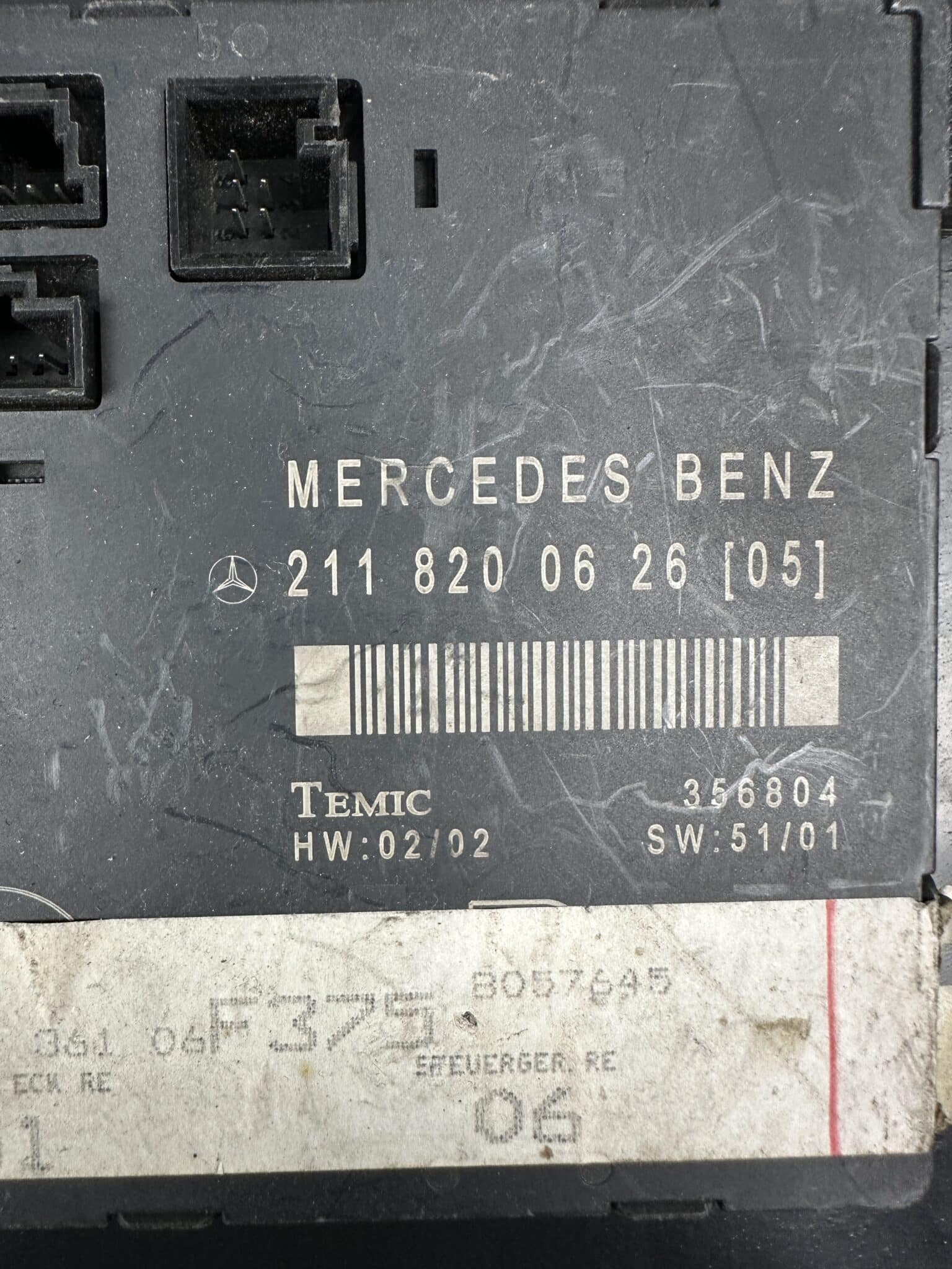 A2118200626 Mercedes W211 E-Class модул за управление на дясна врата – Оригинал, употребяван и тестван