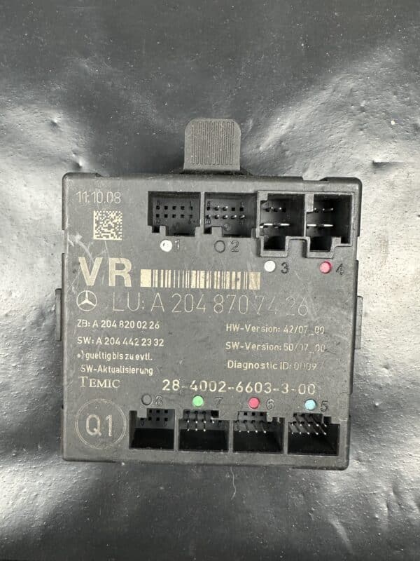 A2048707426 Mercedes W204 C-Class Right Door Control Module – OEM Used & Tested