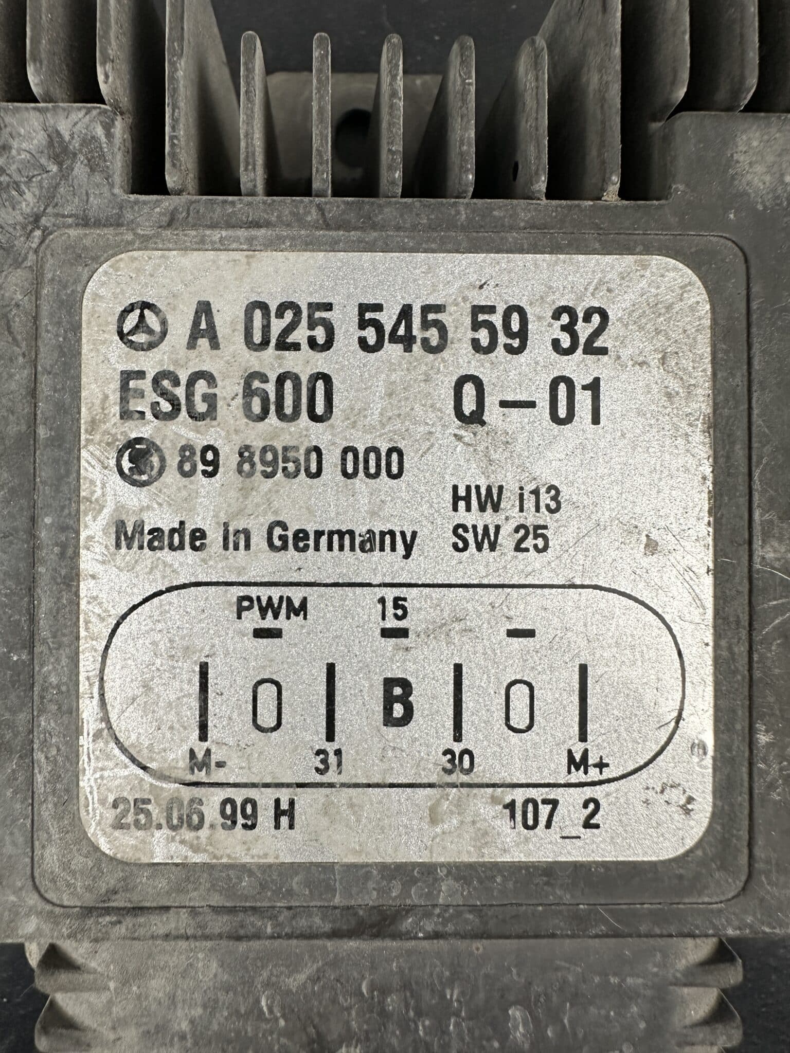 A0255455932 / 898950000 Mercedes ESG 600 Fan Control Module – OEM Used & Tested