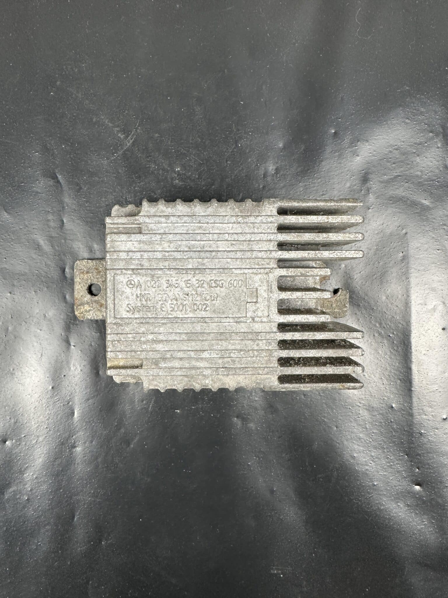 A0205451532 Mercedes ESG 600 Radiator Fan Control Module – OEM Used & Tested