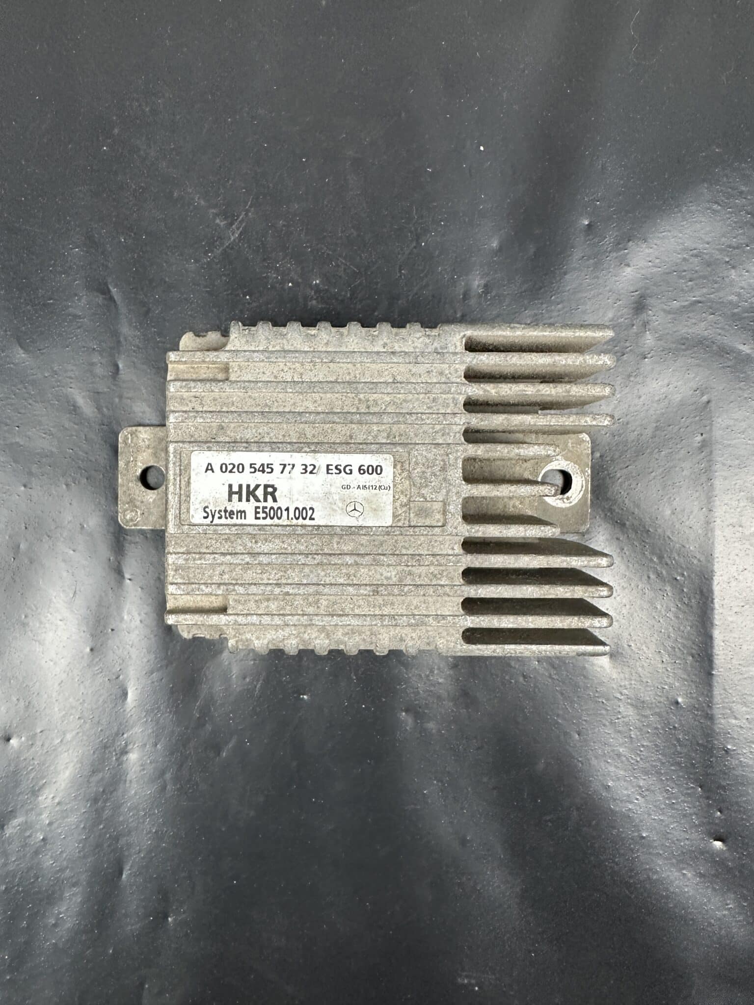 A0205457732 Mercedes ESG 600 Radiator Fan Control Module – OEM Used & Tested